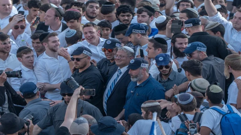 Organismos islámicos repudian visita de ministro israelí a la Explanada de las Mezquitas