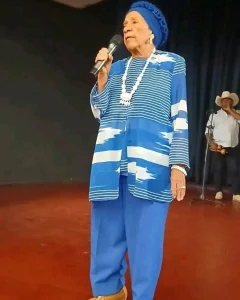 Conversatorio por parte de Inatur a en las comunidades