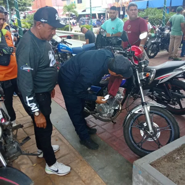 Cientos de apureños se benefician con jornada especial de trámites del INTT en San Fernando
