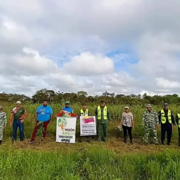 Apure siembra 110 nuevos árboles en Rómulo Gallegos para mitigar el cambio climático